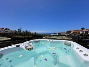 Luxury Penthouse in Arguineguín with Ocean Views